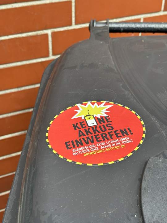 Aufkleber Akkus und Batterien