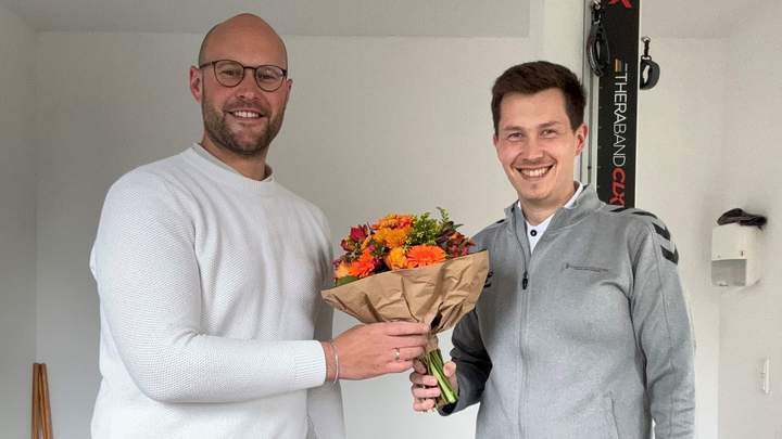 Wirtschaftsförderer zu Besuch in einer Praxis